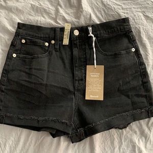 Madewell high rise denim shots. Women Size 25.